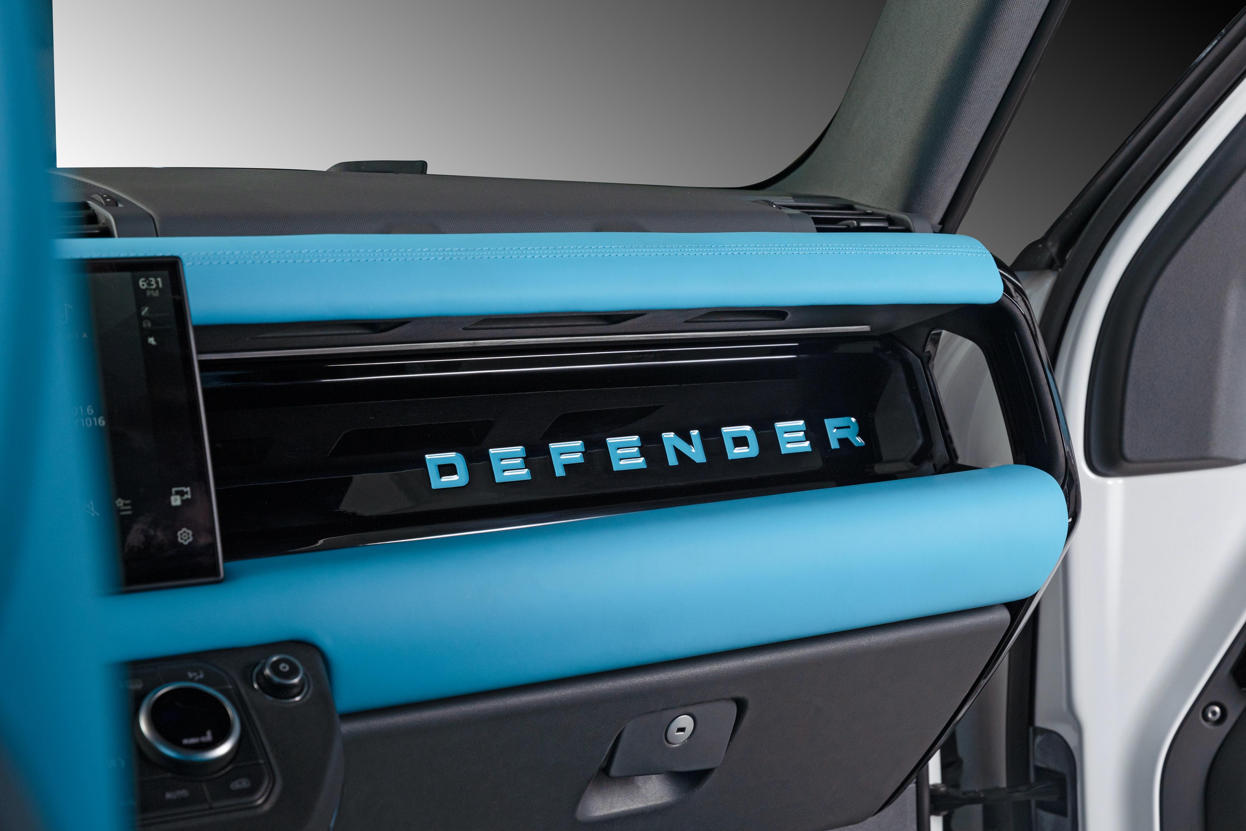 Land Rover Defender White Rental in Dubai photo 8