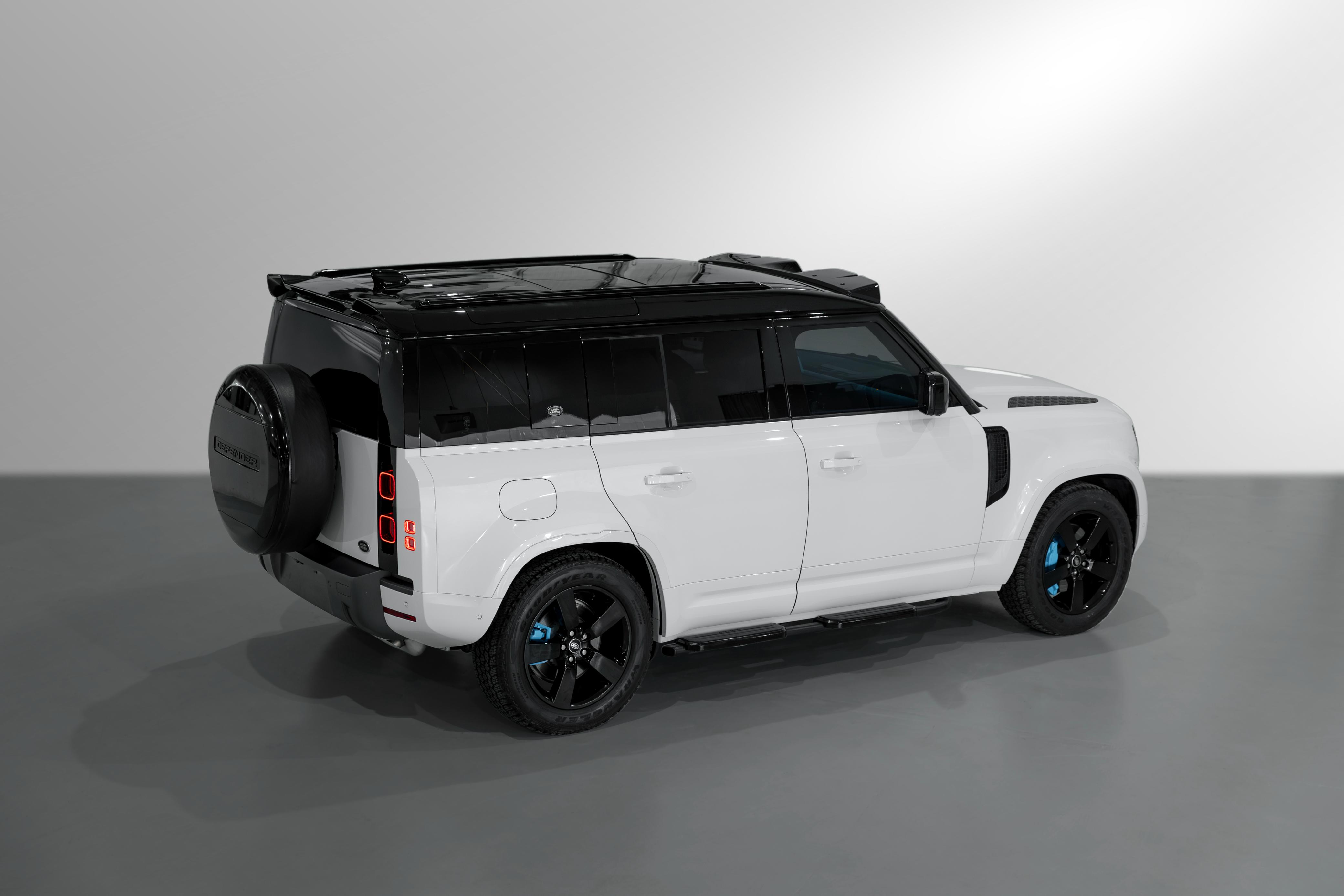 Land Rover Defender White Rental in Dubai photo 10