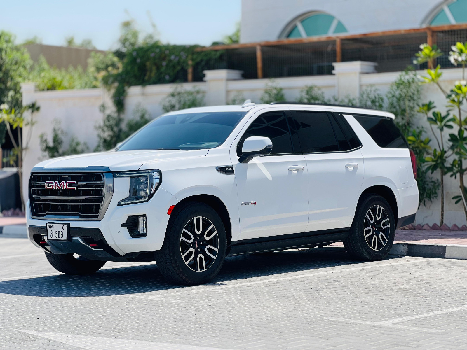 Hire 2022 GMC Yukon White in Dubai rental in Sheikh Zayed Road, Dubai