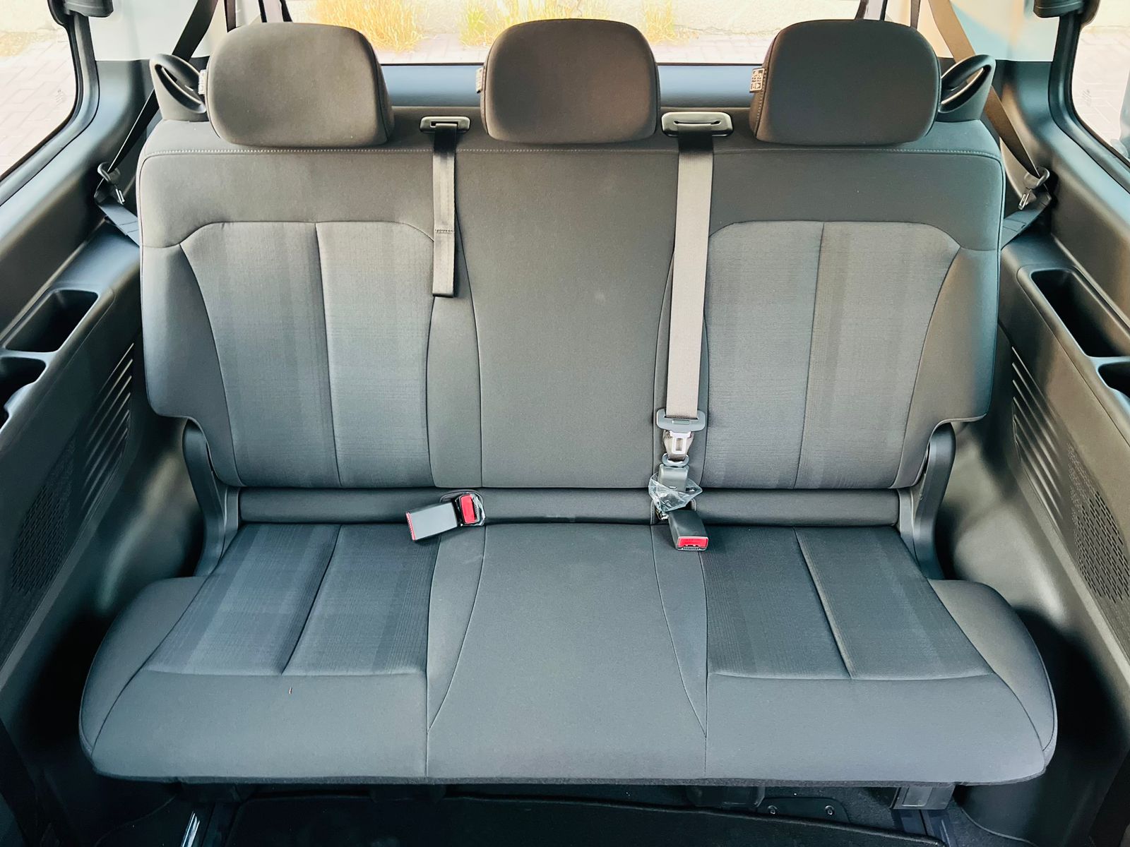 Hyundai Staria Grey Rental in Dubai photo 4