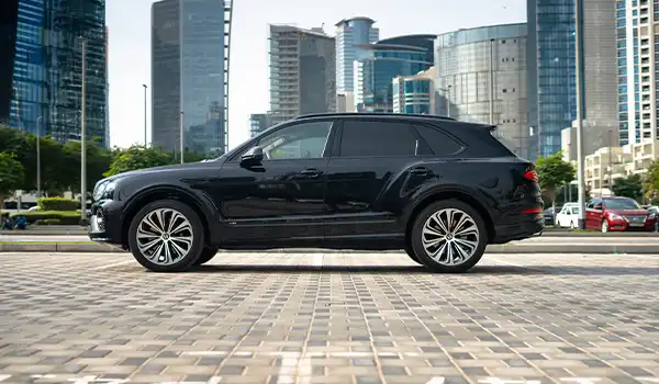 Bentley Bentayga Black for Rent in Dubai photo 2