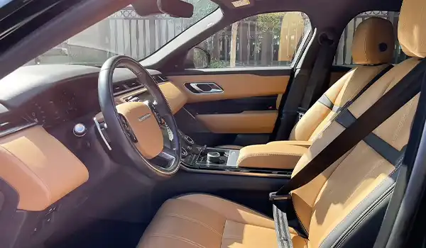 Rent Land Rover Range Rover Velar in Dubai photo 4