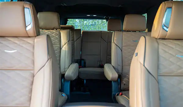 Hire Cadillac Escalade White in Dubai photo 5