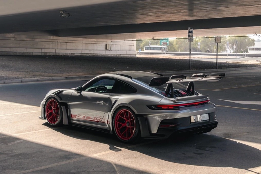Rent Porsche 911 GT3 RS Grey in Dubai photo 6