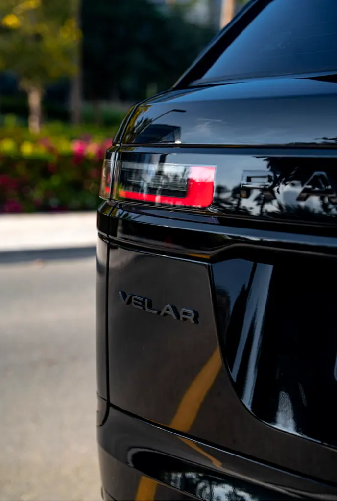 2025 Land Rover Range Rover Velar for Rent in Dubai Marina photo 8