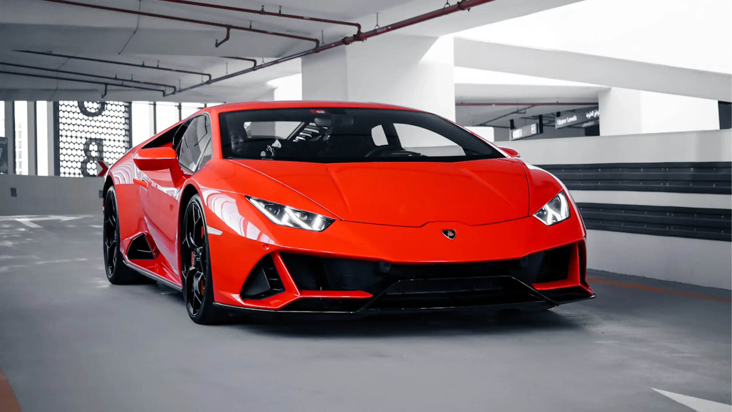 Lamborghini Huracan EVO Black for Rent in Dubai photo 2