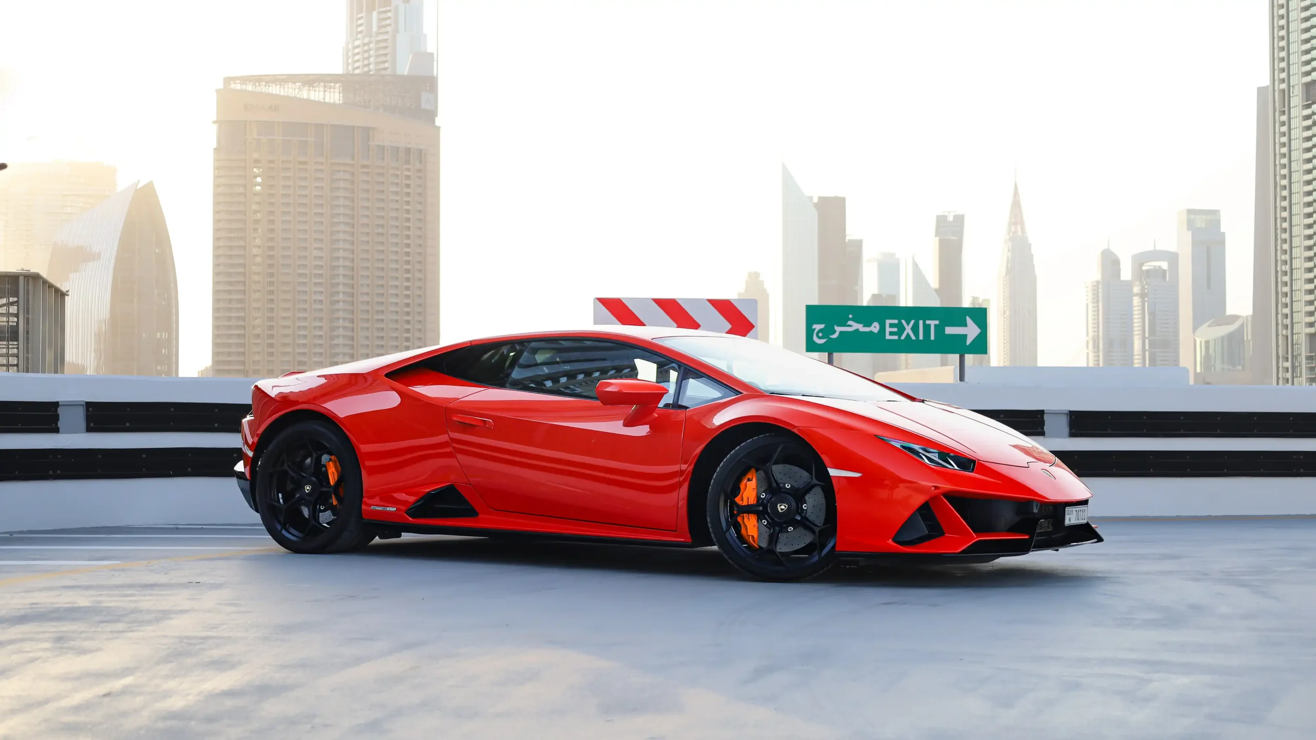 Lamborghini Huracan EVO Black for Rent in Dubai photo 3