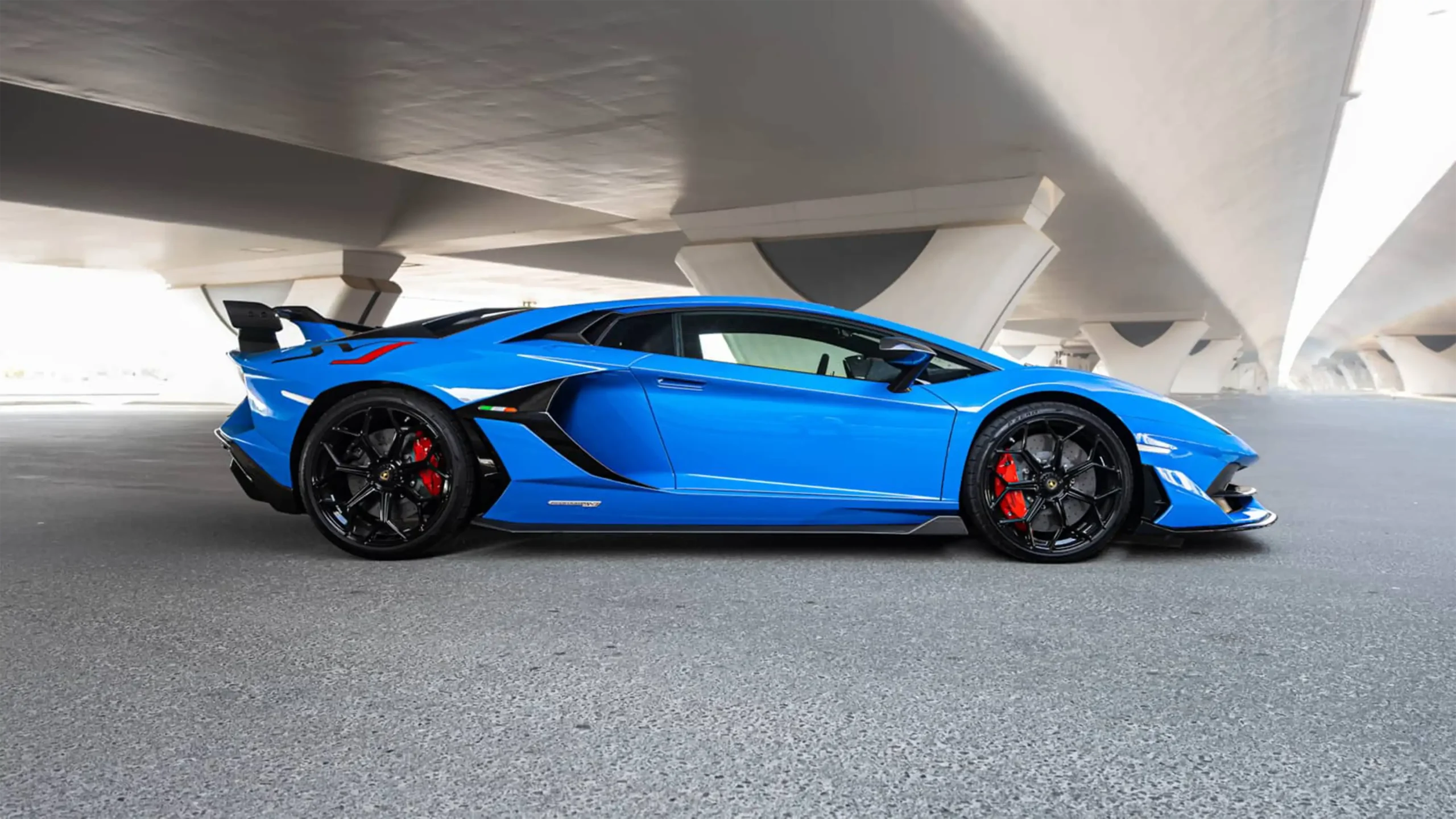 Rent a Lamborghini Aventador SVJ Blue in Dubai photo 2