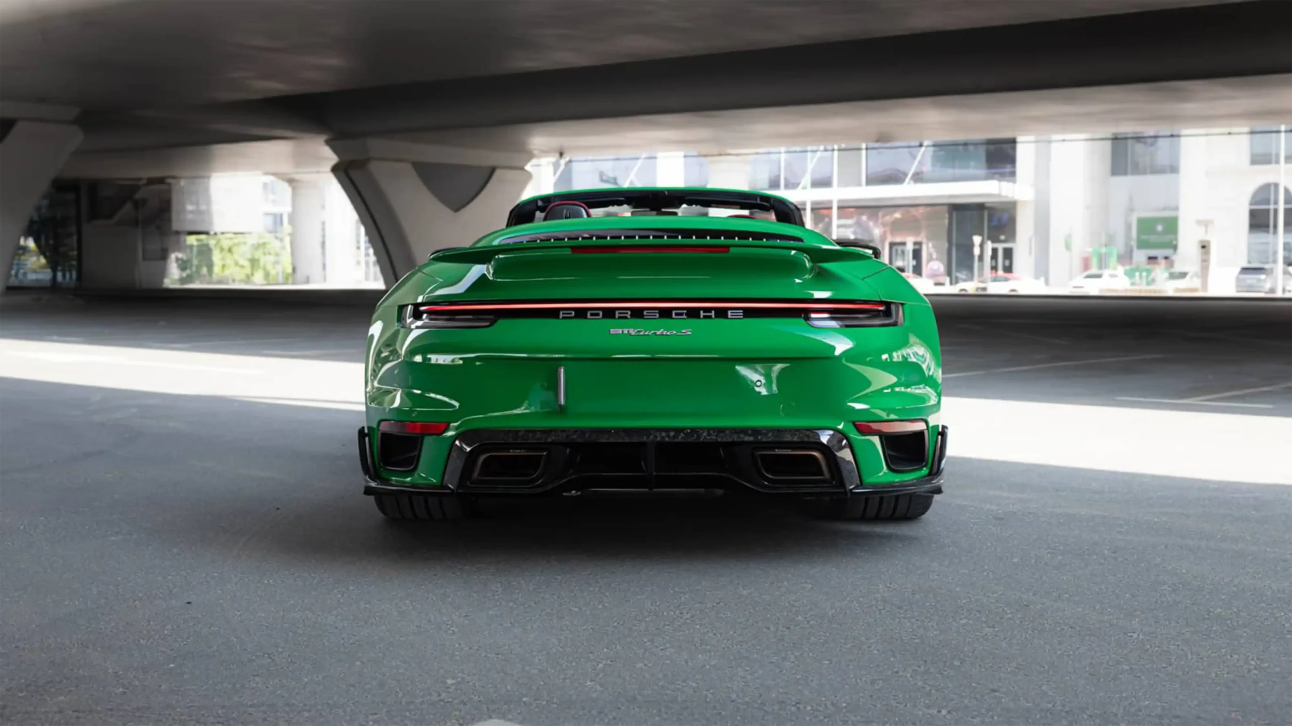 Porsche 911 Turbo S Green for Rent in Dubai photo 3