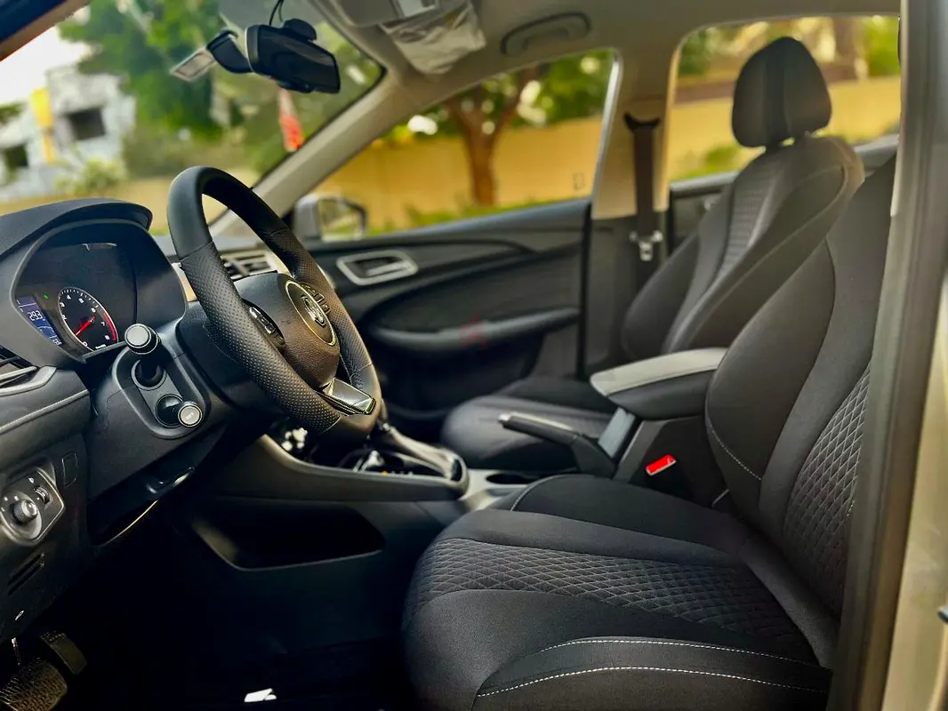 Rent 2024 MG MG5 in Al Qusais 2 — Book by WhatsApp Today photo 4