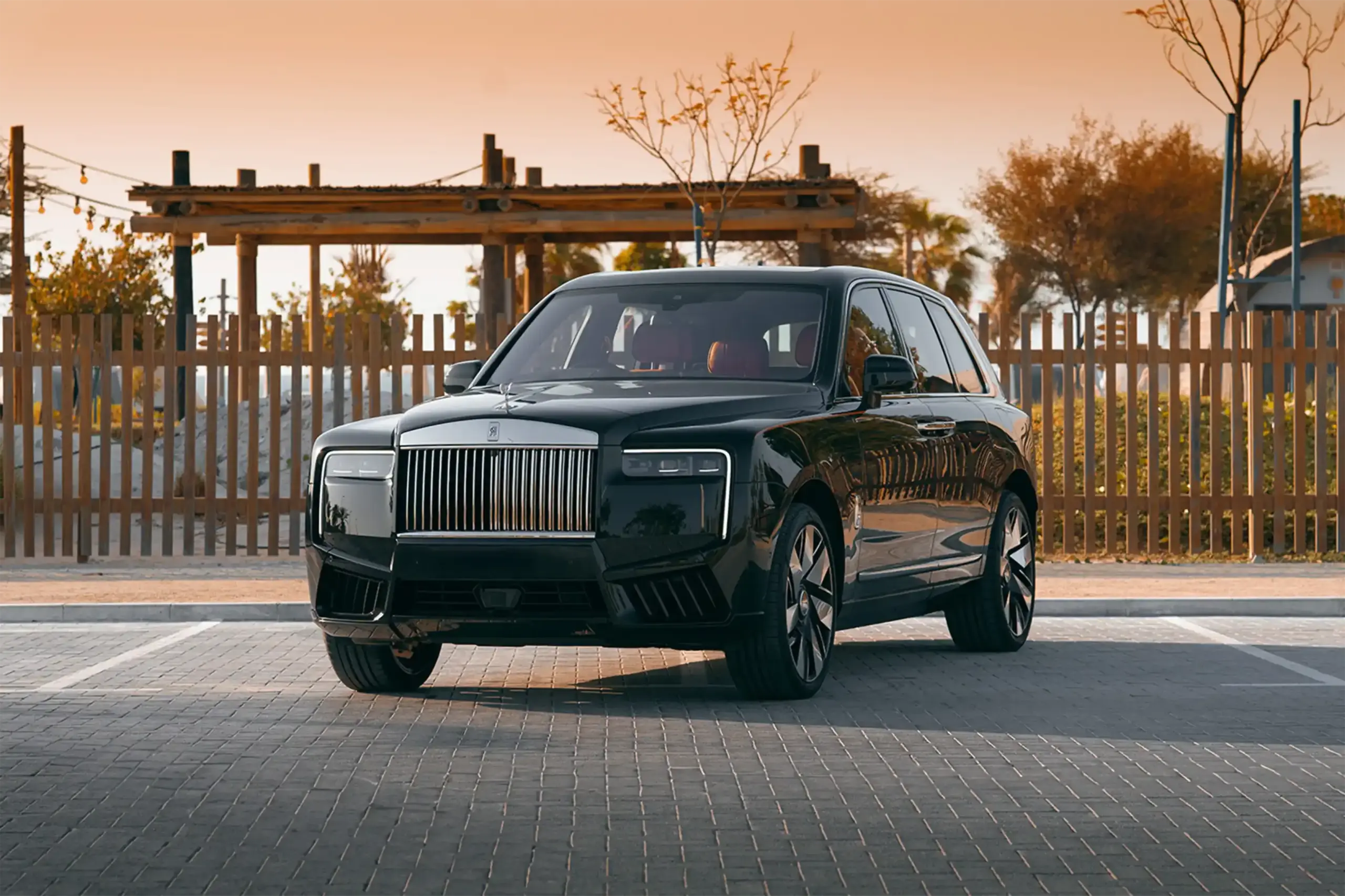 2025 Rolls-Royce Cullinan Black for Rent in Dubai