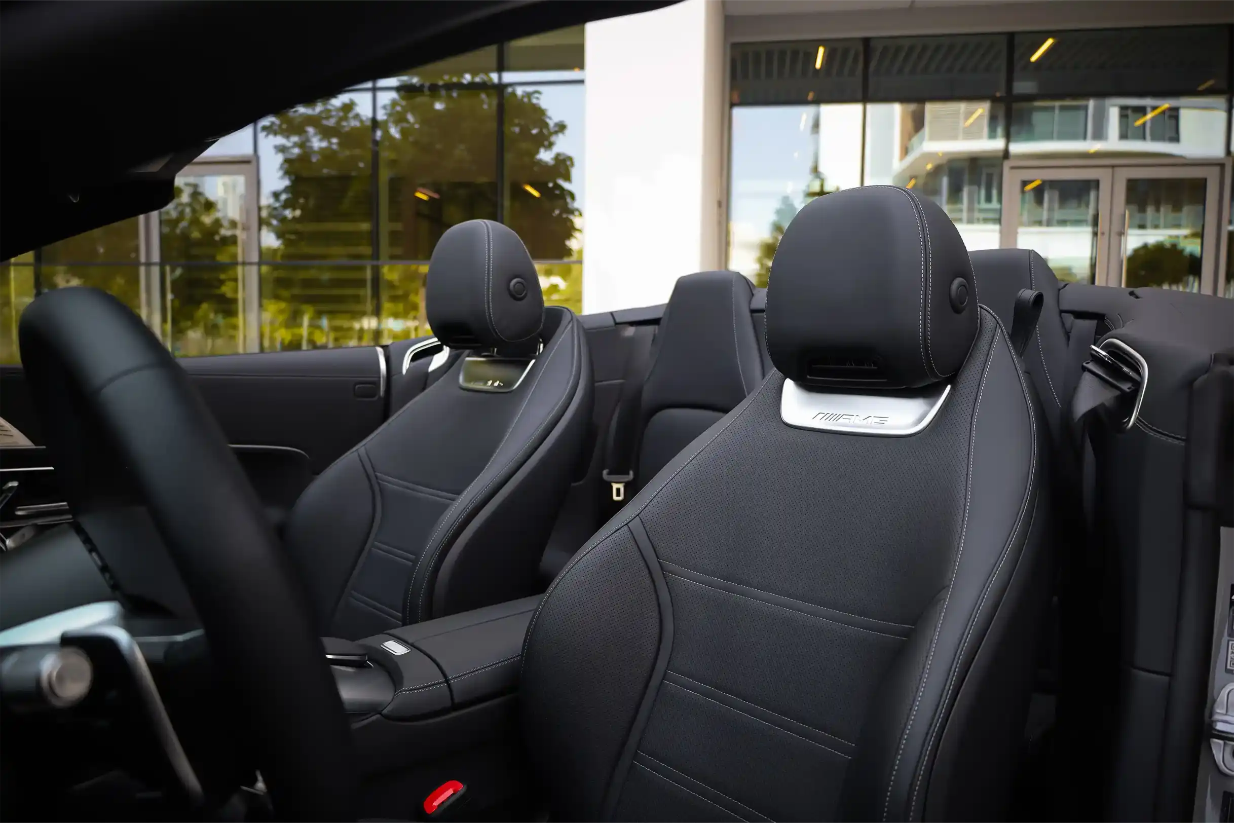Rent a Mercedes-Benz SL 63 AMG Silver in Dubai photo 5