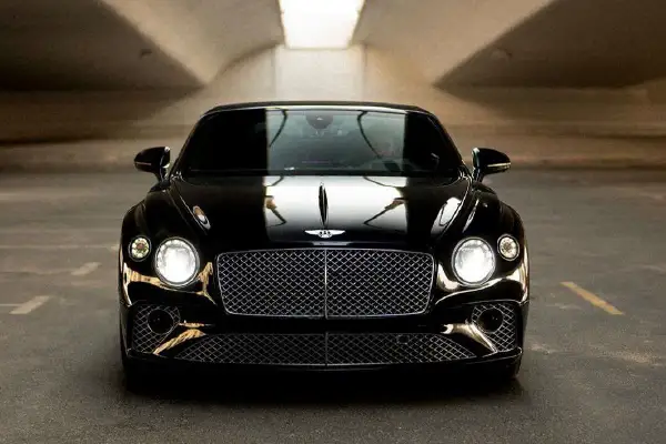 Rent Bentley Continental GTC Black in Dubai photo 3