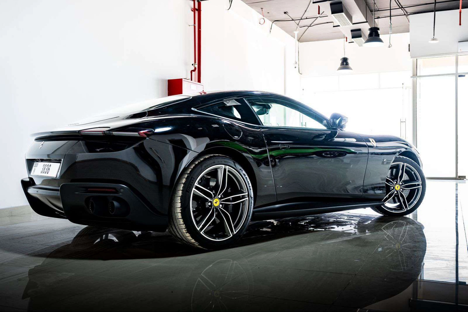 Hire Ferrari Roma Black in Dubai