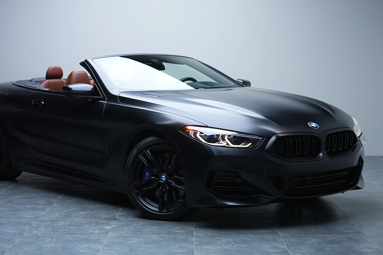 Rent BMW 840i Convertible Black in Dubai photo 3