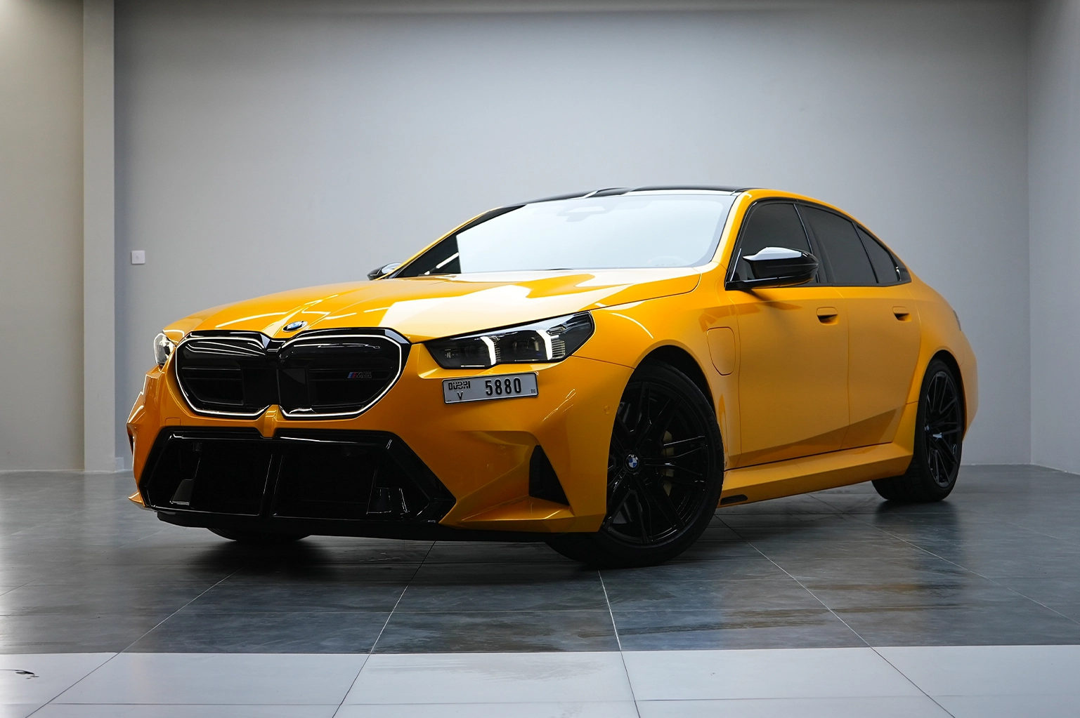 Hire BMW M5 Grey in Dubai