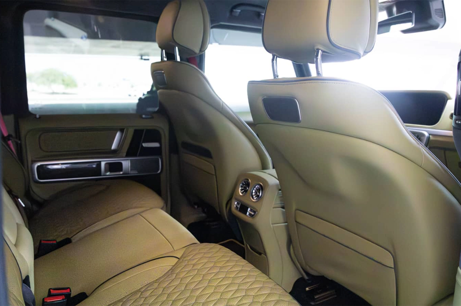 Mercedes-Benz G800 Brabus Grey Rental in Dubai photo 4