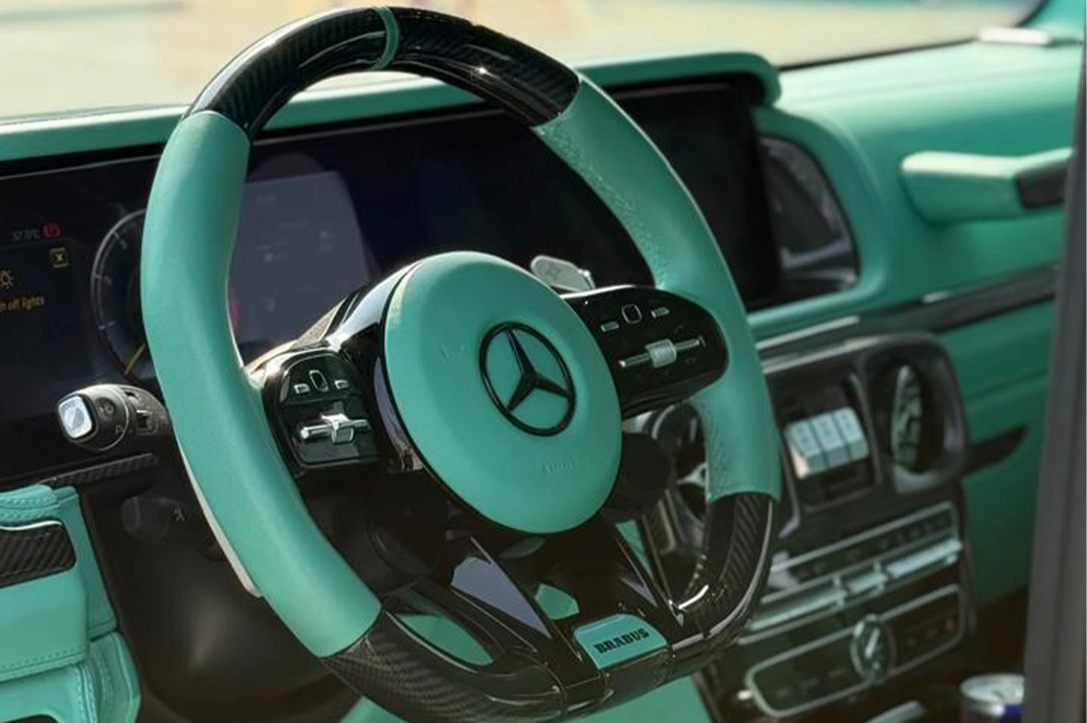 Mercedes-Benz G700 Brabus Rental in Dubai photo 4