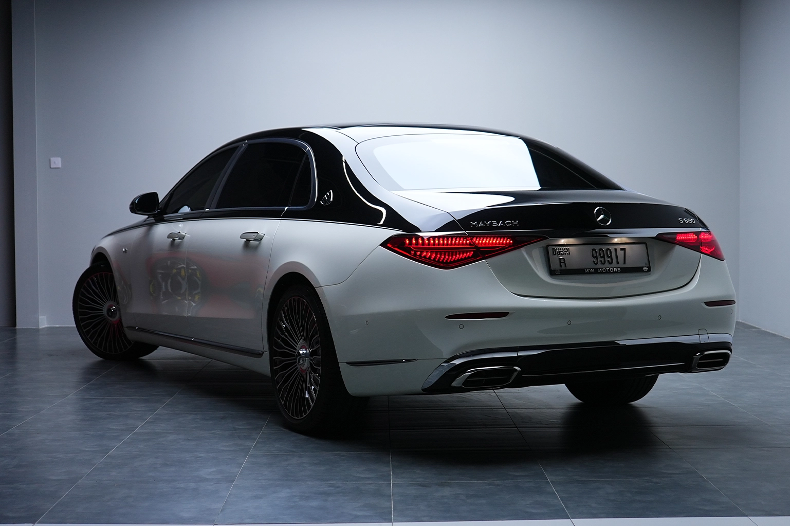 Mercedes-Benz Maybach S680 Long Rental in Dubai photo 4