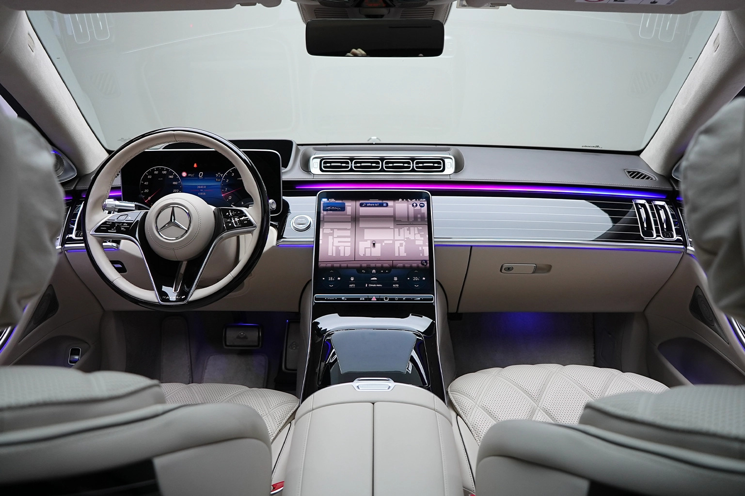Mercedes-Benz Maybach S680 Long Rental in Dubai photo 7