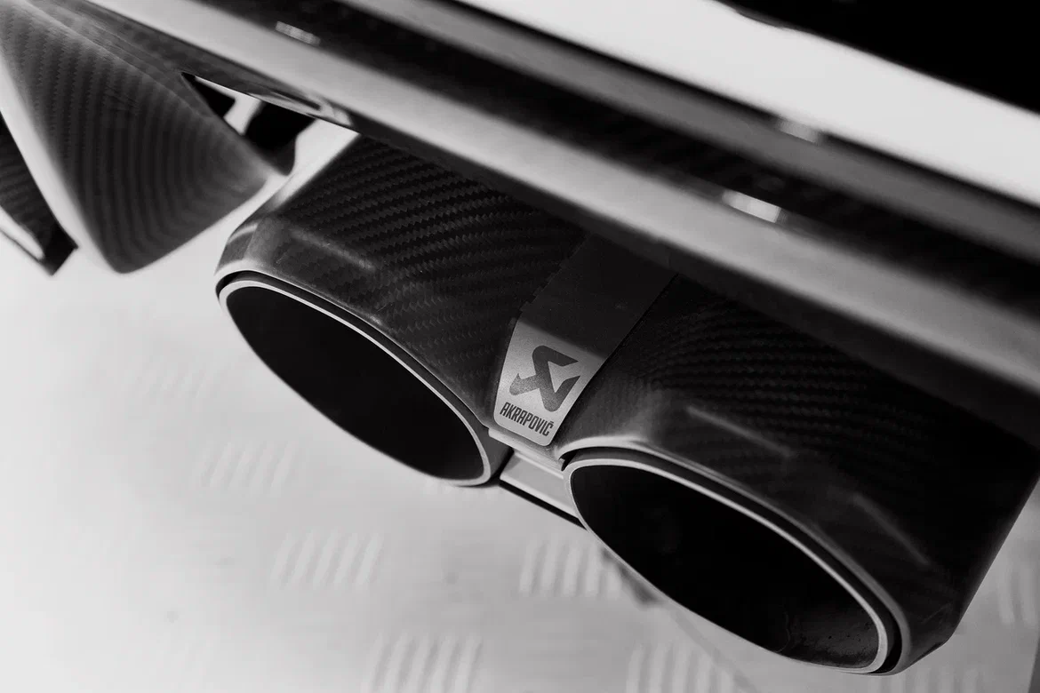 Hire BMW M4 Competition 850HP Green in Dubai photo 5