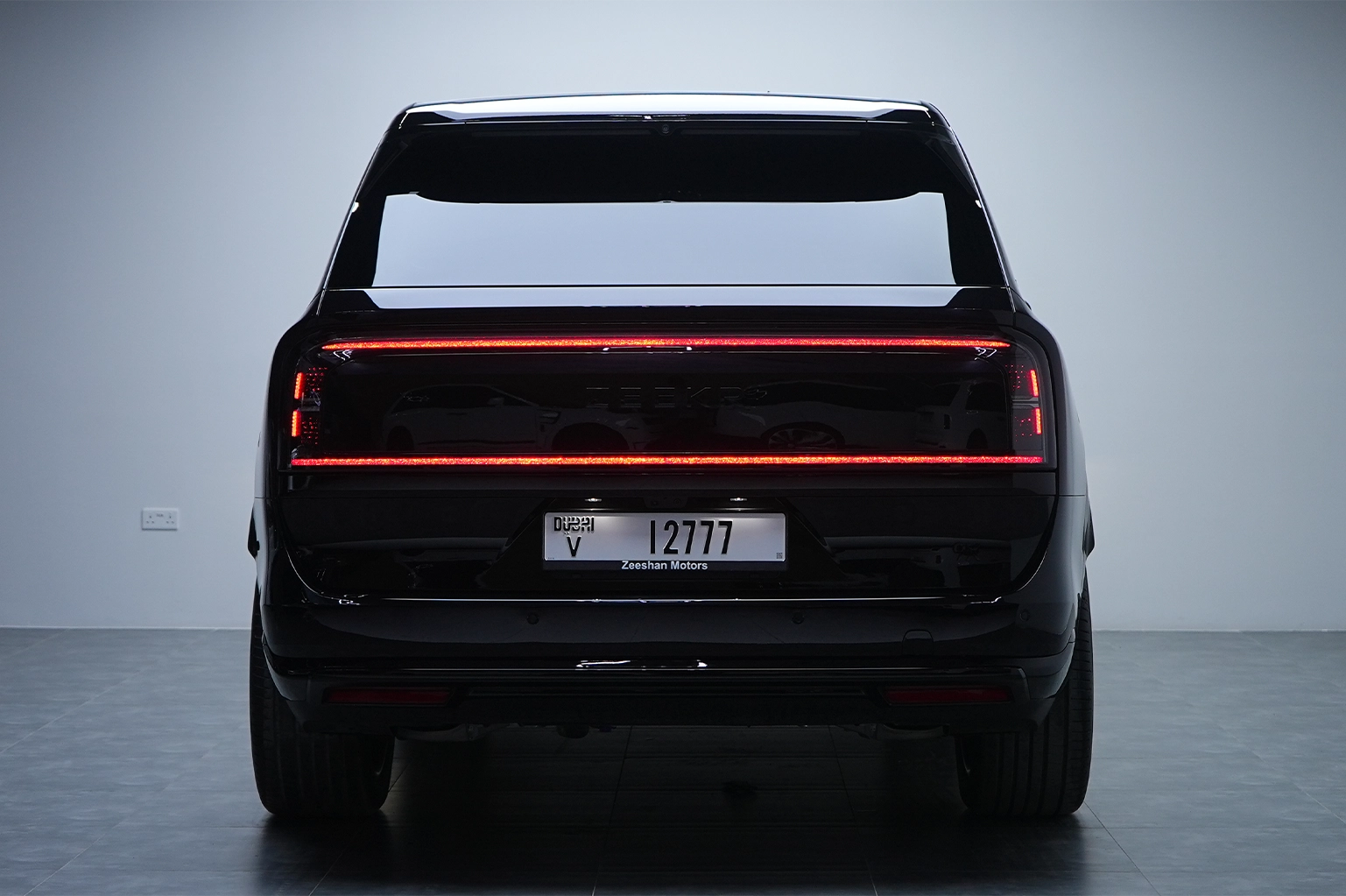 Zeekr 9X Black Rental in Dubai photo 4