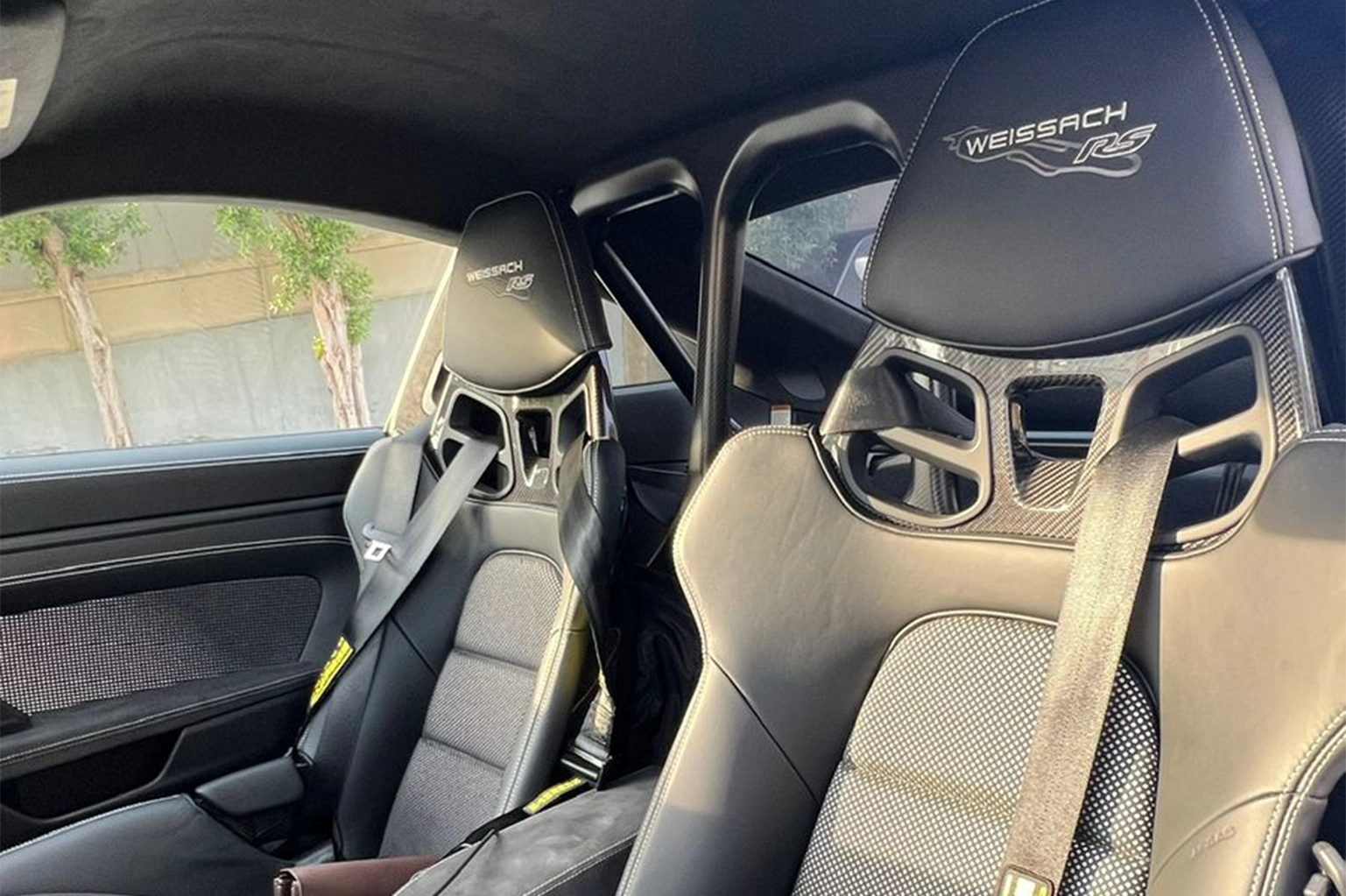 Porsche 911 GT3 RS for Rent in Dubai photo 6