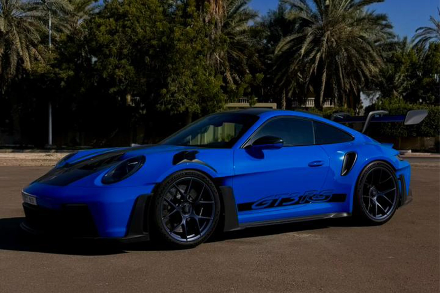 Rent Porsche 911 GT3 RS Blue in Dubai photo 5