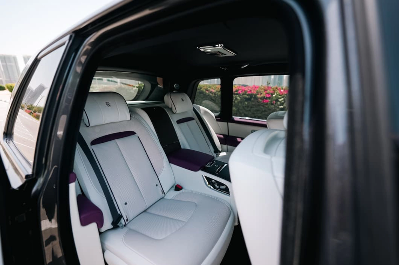 Rolls-Royce Cullinan for Rent in Dubai photo 3