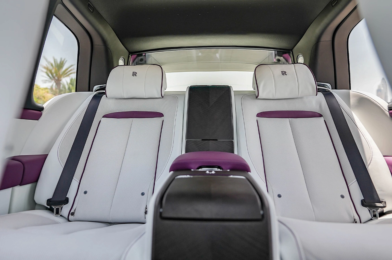 Rolls-Royce Cullinan for Rent in Dubai photo 4