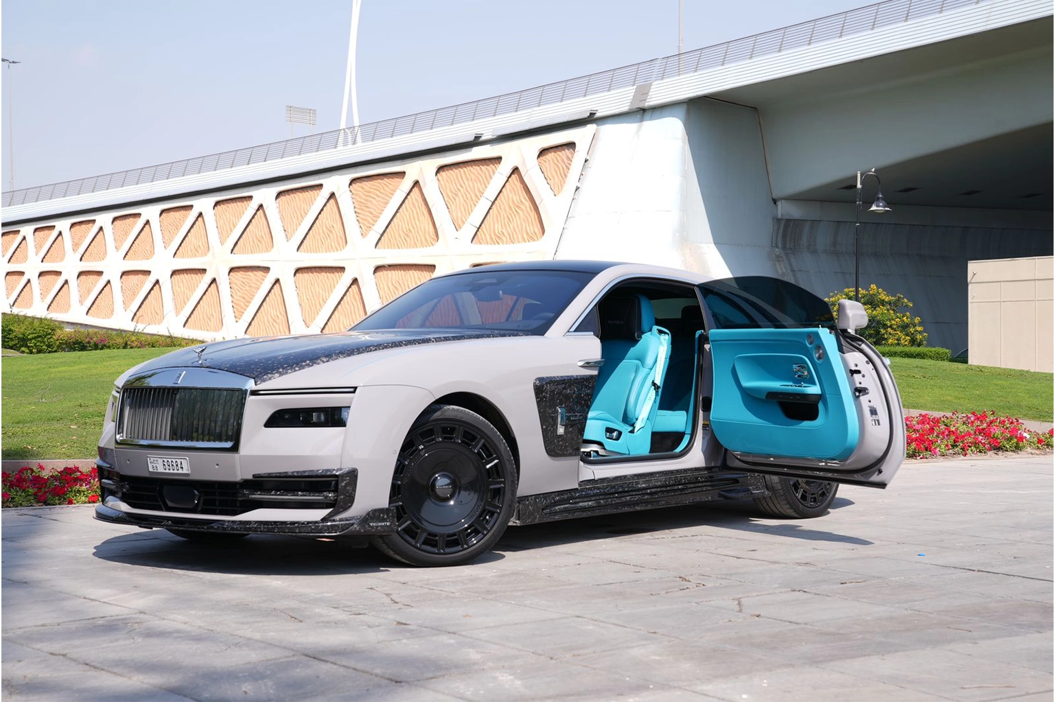 2025 Rolls-Royce Spectre Mansory for Rent in Dubai photo 2