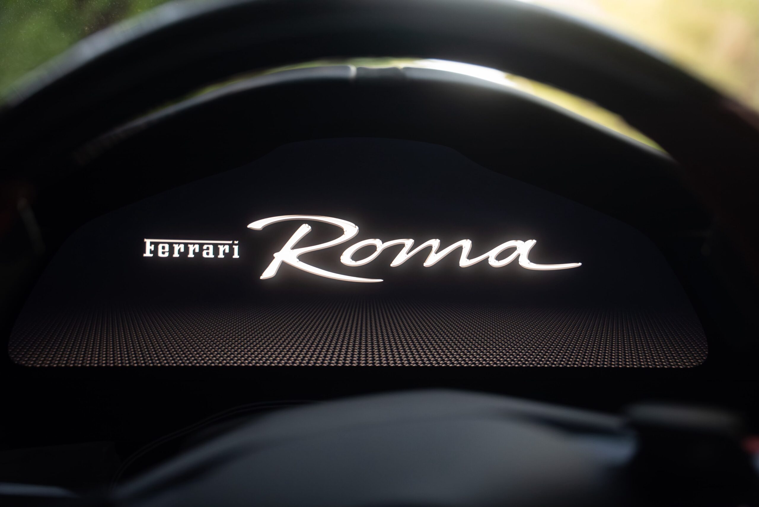Hire Ferrari Roma Red in Dubai photo 8
