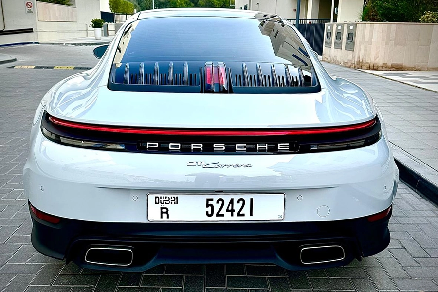 Rent a Porsche 911 Carrera White in Dubai photo 2