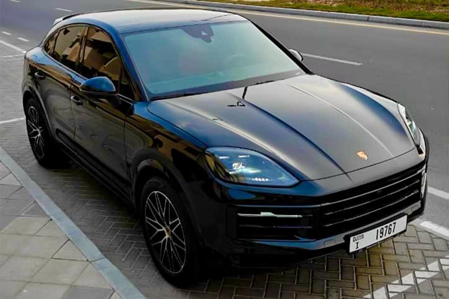 Porsche Cayenne Black for Rent in Dubai