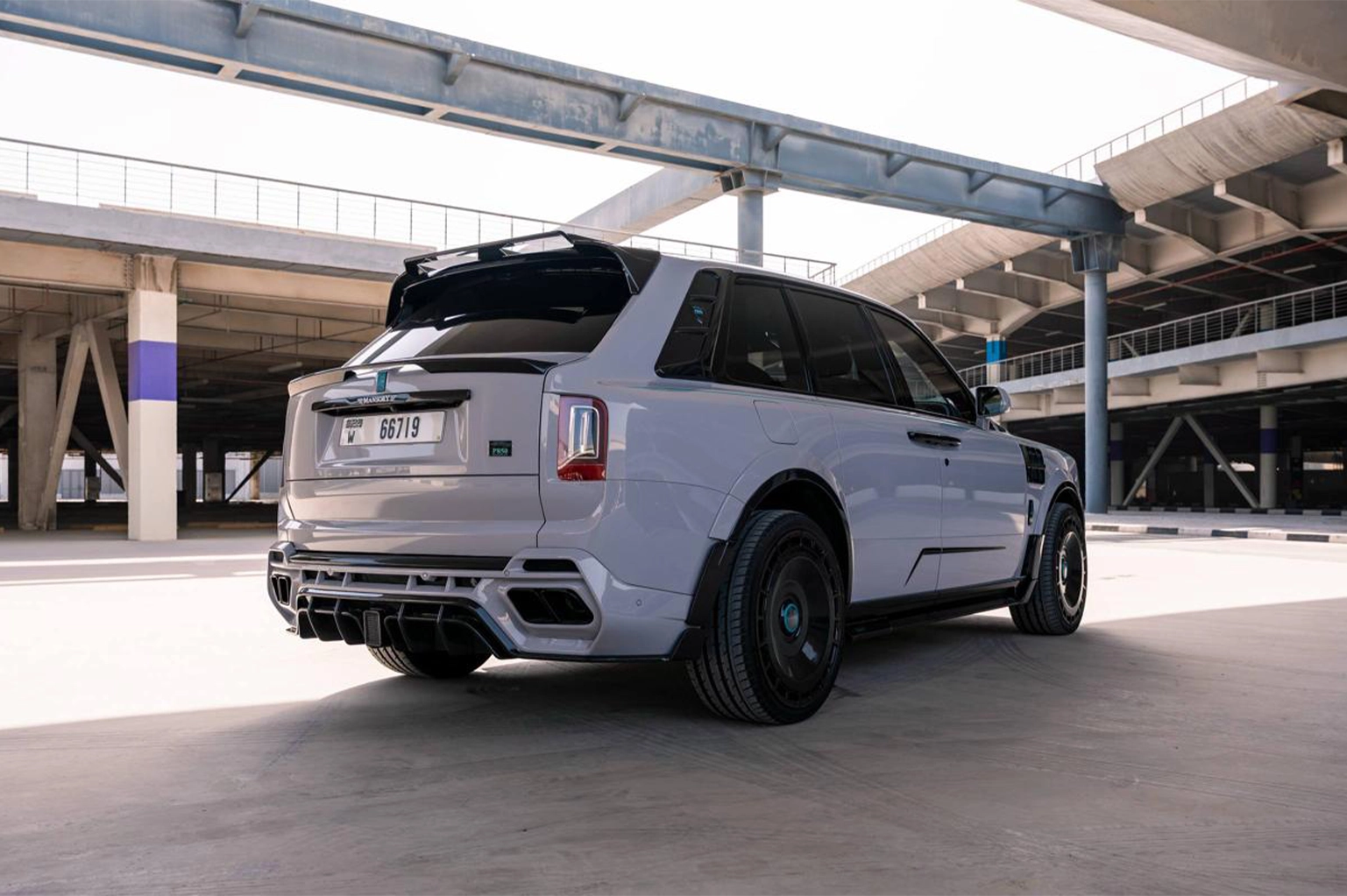 Rent Rolls-Royce Cullinan Nardo Grey in Dubai photo 2