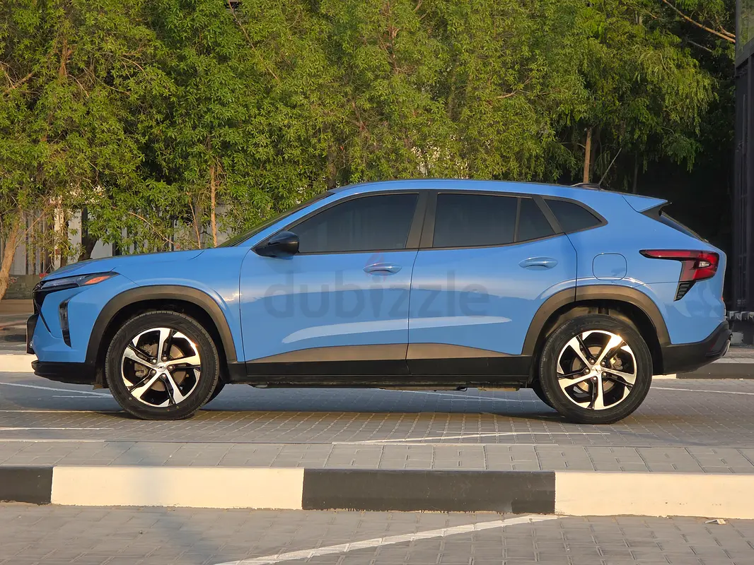 2024 Chevrolet Trax for Rent in Al Mamzar Front (Blue) photo 5