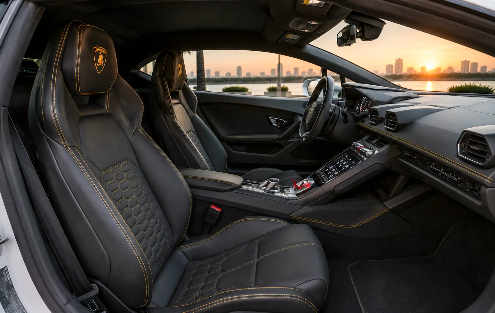 Lamborghini Huracan White Rental in Dubai photo 5