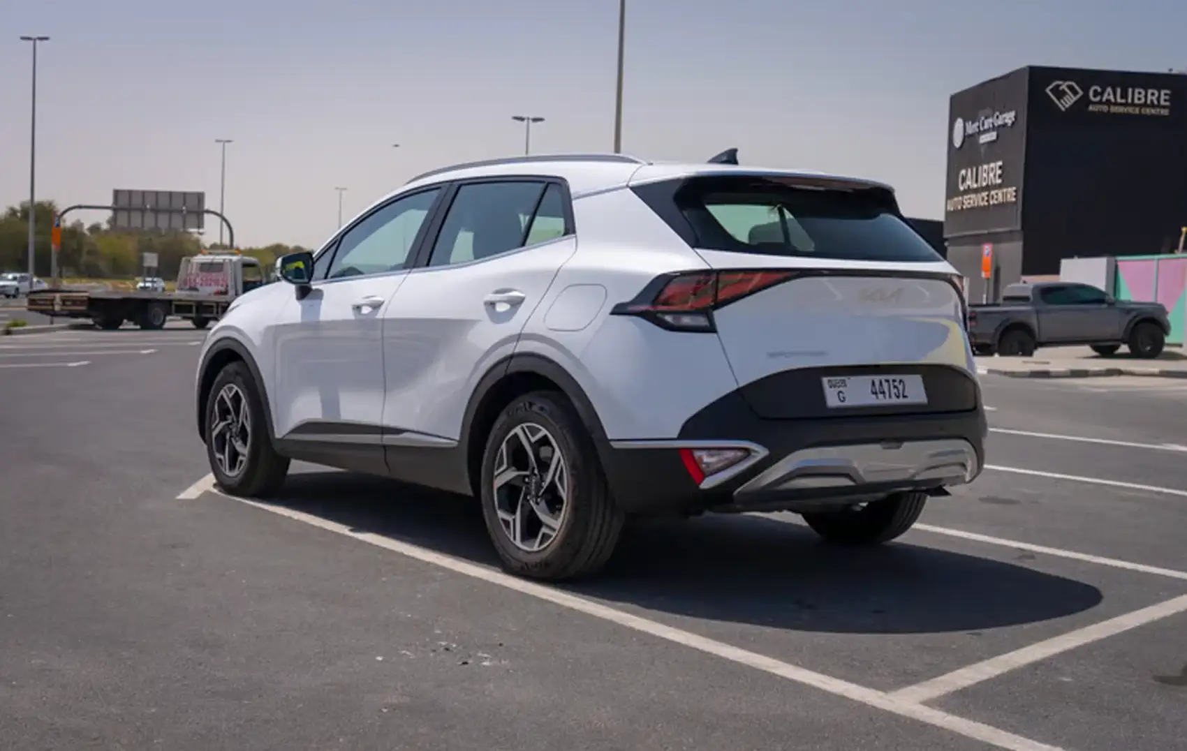 Rent a 2024 Kia Sportage White in Dubai photo 5