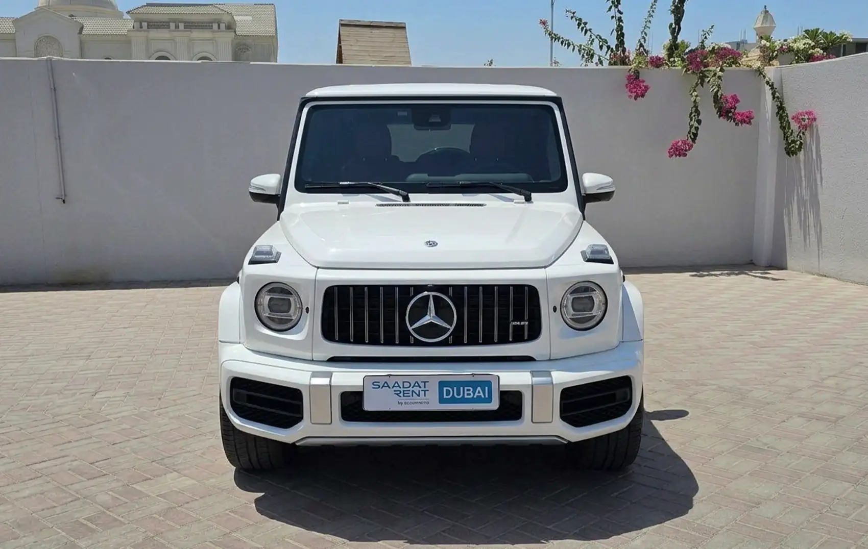 Mercedes-Benz G63 AMG White Rental in Dubai photo 1