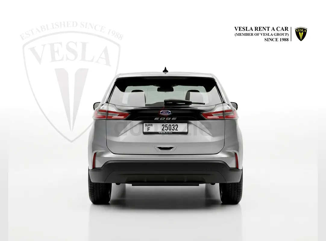 Rent 2022 Ford Edge in Ras Al Khor — Rent Online with Drivaza photo 7