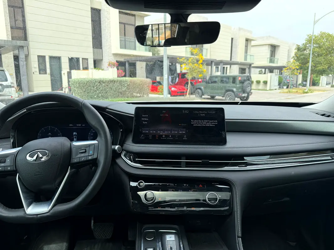 Hire 2024 Infiniti QX60 in Al Quoz 4 photo 4