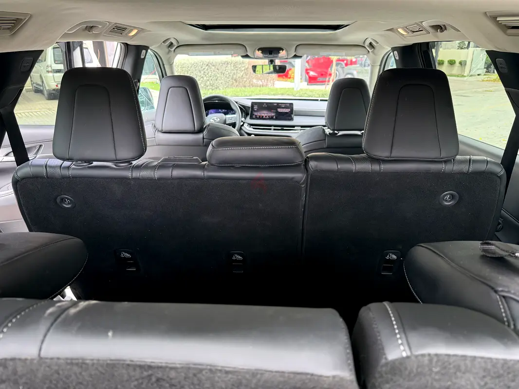 Hire 2024 Infiniti QX60 in Al Quoz 4 photo 5