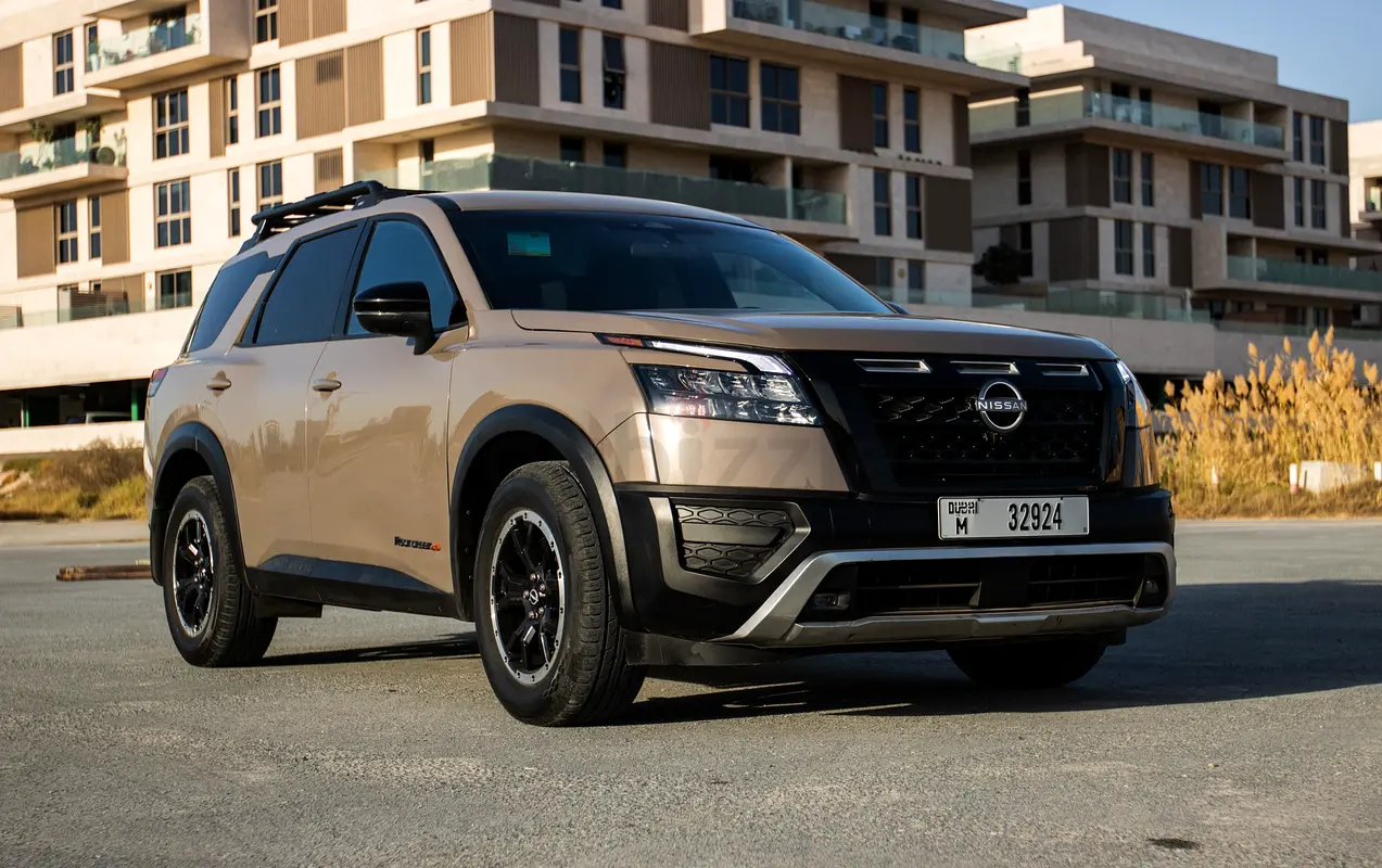 Rent 2024 Nissan Pathfinder in Al Quoz 4 rental in Al Quoz 4, Dubai
