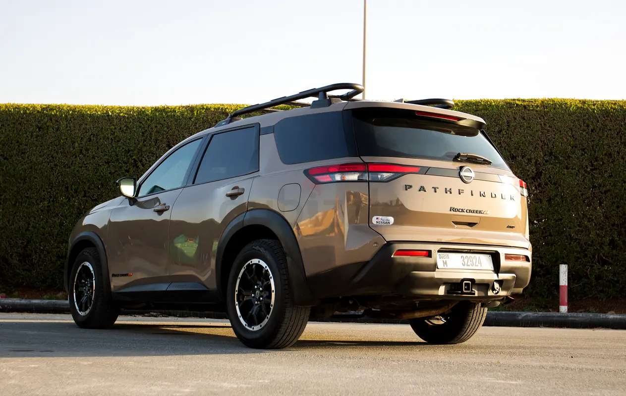 Rent 2024 Nissan Pathfinder in Al Quoz 4 photo 9