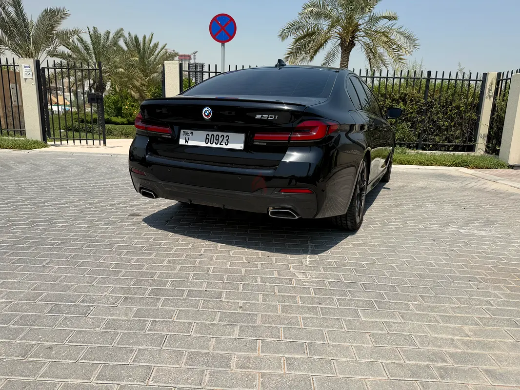 2023 BMW 5-Series Rental in Al Quoz 4 photo 9