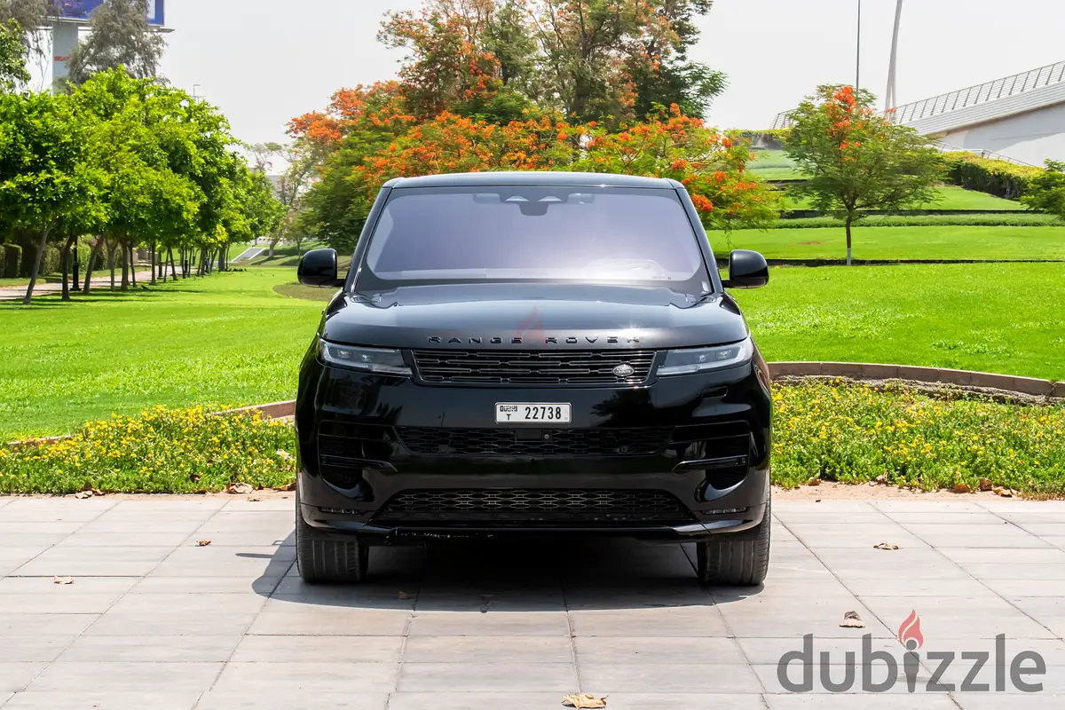 2023 Land Rover Range Rover Sport for Rent in Palm Jumeirah photo 3