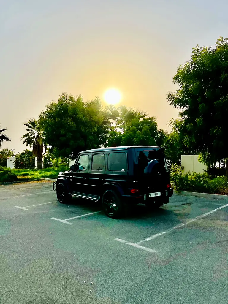 2023 Mercedes-Benz G-Class for Rent in Jumeirah Lake Towers (JLT) photo 5