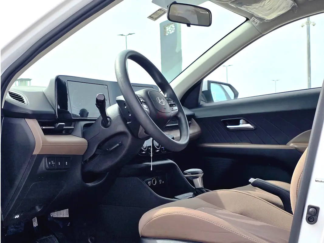 2025 Hyundai Accent for Rent in Al Quoz 1 photo 6