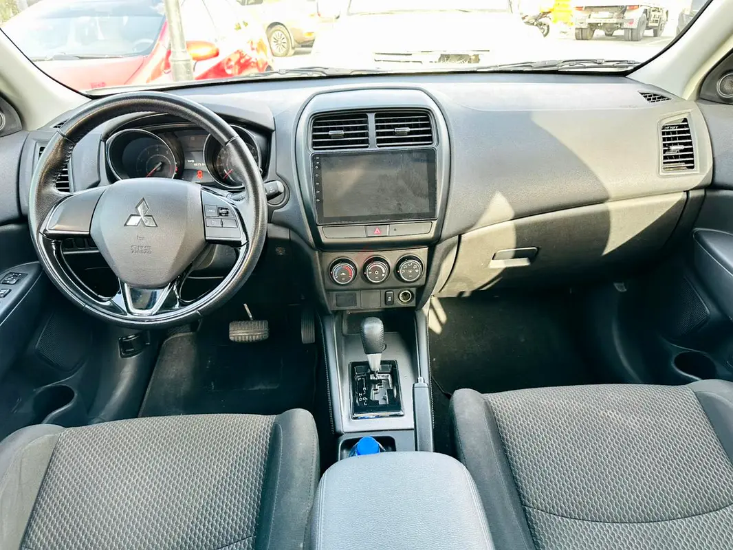 2024 Mitsubishi ASX for Rent in Deira photo 5