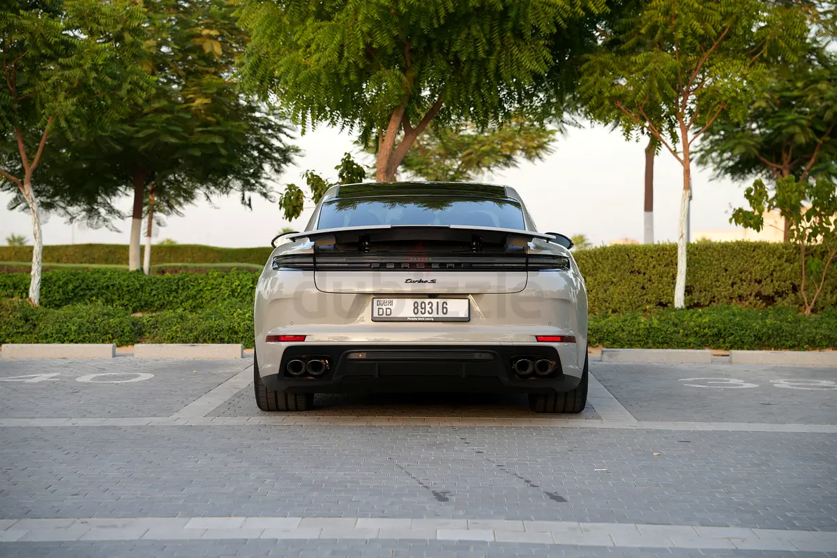 2025 Porsche Panamera for Rent in Al Barsha 1 photo 6